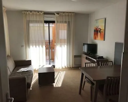 Le Valdazur 5 Avenue Saint-bernard Apartment